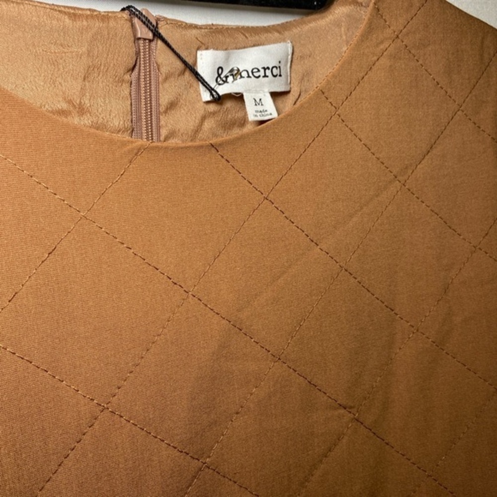 enMerci Tan Brown Babydoll‎ Dress Quilted Puff Sleeves Size Medium - Picture 3 of 3